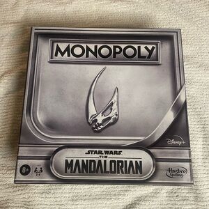 Monopoly: Star Wars The Mandalorian collector Edition Board Game family party